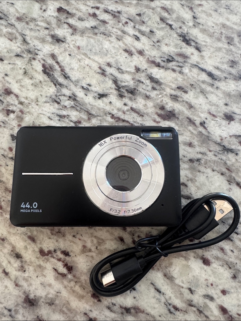 Compact 44.0 MP Digital Camera in Black
